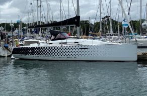 Beneteau First 30