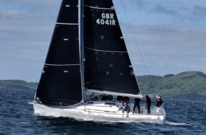 Beneteau First 40