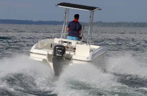 Bayliner CC7