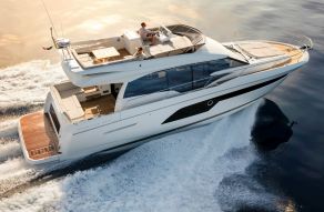 Prestige 520 Flybridge