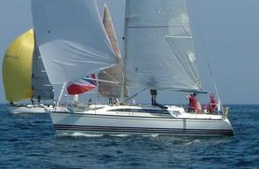 X Yacht X-332