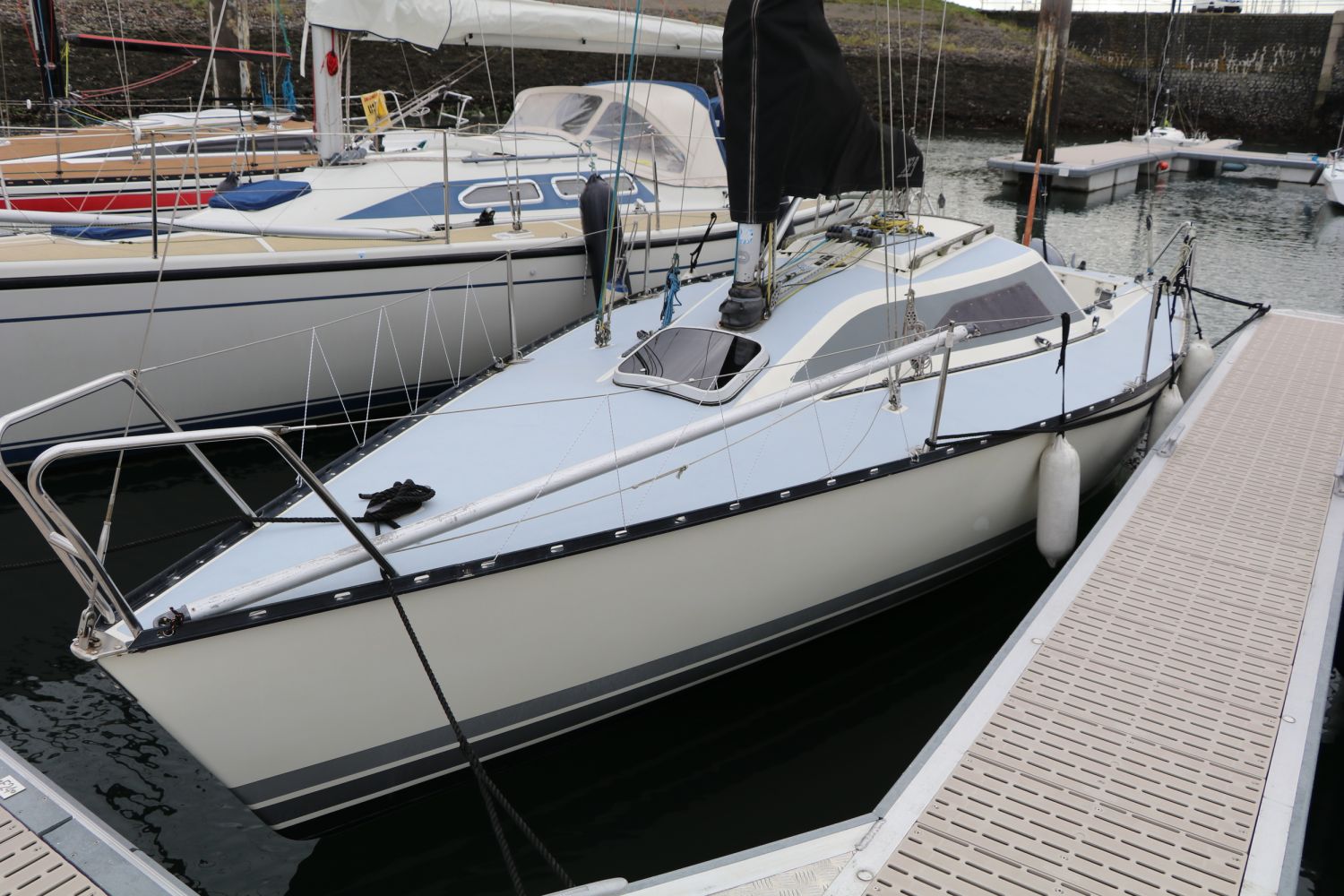 x 79 yacht for sale