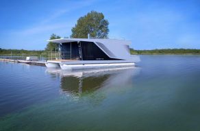 HT Houseboats Safety 51 Hybrid 100% Electric Cruising