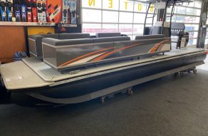 Funcruiser Pontoon 850