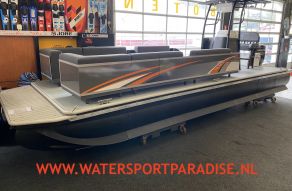 Funcruiser Pontoon 850