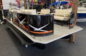 Funcruiser Pontoon 650