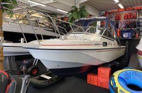 Boston Whaler 22 Revenge (150PK Mercury)