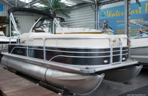Sunchaser 7520 Traverse CR DeLuxe Pontoonboot