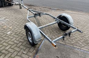 Boottrailer Enkelasser