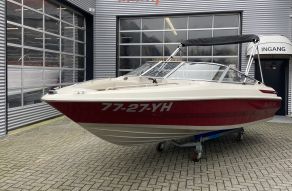 Maxum 1800 SR2