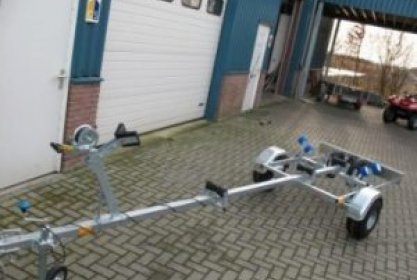 ,  for sale by Van Leeuwen Boten BV