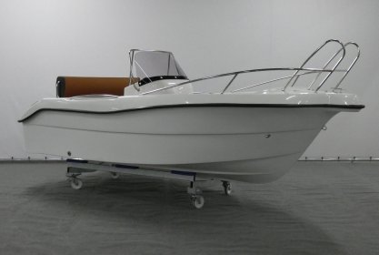 Lioness Aquamaster 450 Open, Speed- en sportboten for sale by Van Leeuwen Boten BV