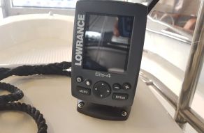 Boston Whaler Dauntless 16