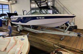 Ski Nautique 210 Super Sport