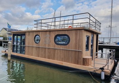 Lotus Houseboat 12, Varend woonschip for sale by Huisboot Makelaar