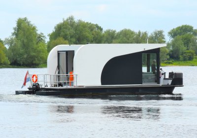 VaarStudio TinyFloat Houseboat, Motorjacht for sale by Huisboot Makelaar