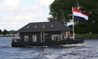 Prins HomeShip 1325 | VaarHuis | Houseboat