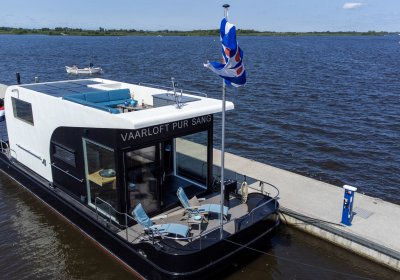 HOMESHIP VaarLoft Volledig Elektrisch, Varend woonschip for sale by Huisboot Makelaar