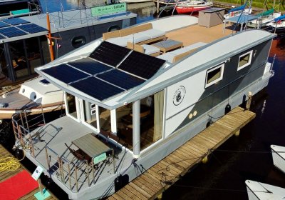 Nordic Season 47-37 CE-C Special Houseboat, Woonboot for sale by Huisboot Makelaar
