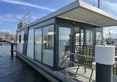 Gielissen Marin Home 54 Houseboat - Lelystad, Woonboot for sale by Huisboot Makelaar