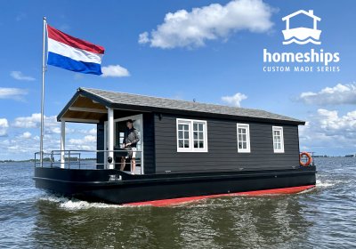 HOMESHIP VaarChalet In Amsterdam 1250D Luxe Houseboat, Woonboot for sale by Huisboot Makelaar