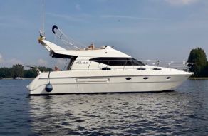 Azimut 40 Fly