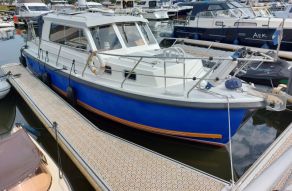 Channel Island 32