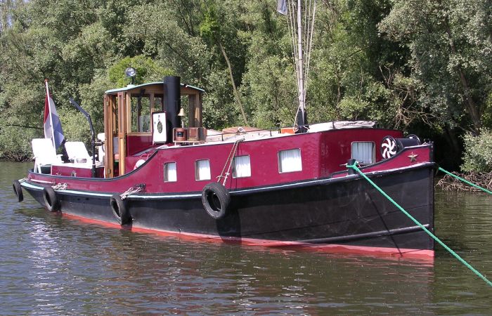 Amsterdammer 14.00, Ex-commercial motor boat for sale by Vaarmakelaar