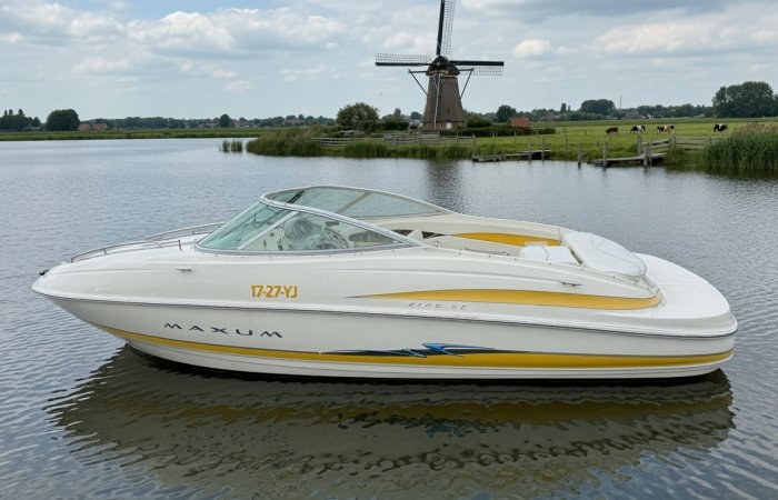 Maxum 2100 SC Cuddy, Speedboat and sport cruiser for sale by Vaarmakelaar