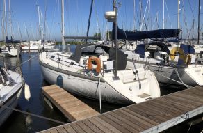 Dufour 38 Classic (2 Hutten)