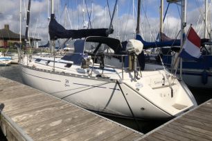 Dufour 38 Classic (3 Hutten)